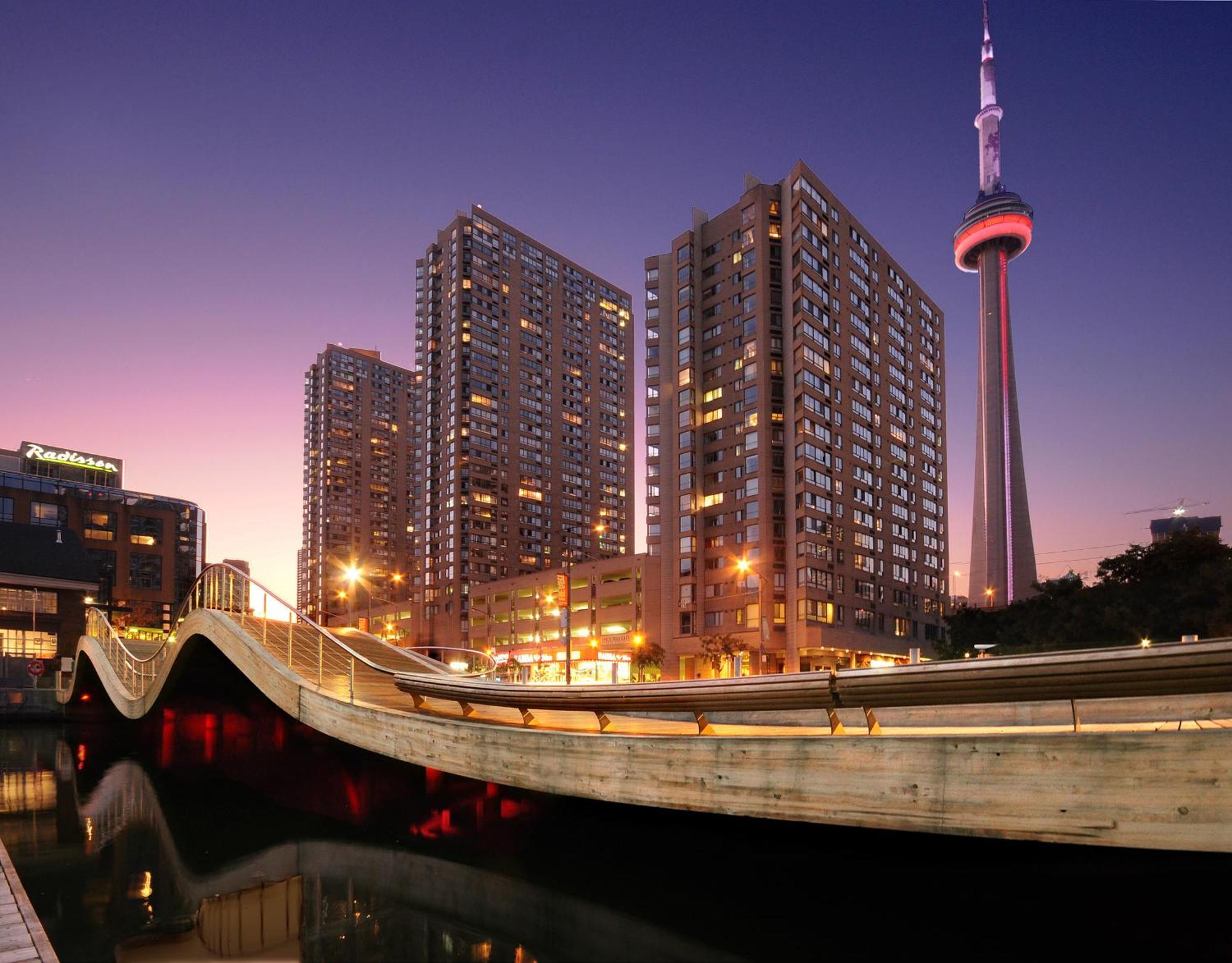 Radisson Blu Toronto Downtown Ξενοδοχείο Εξωτερικό φωτογραφία