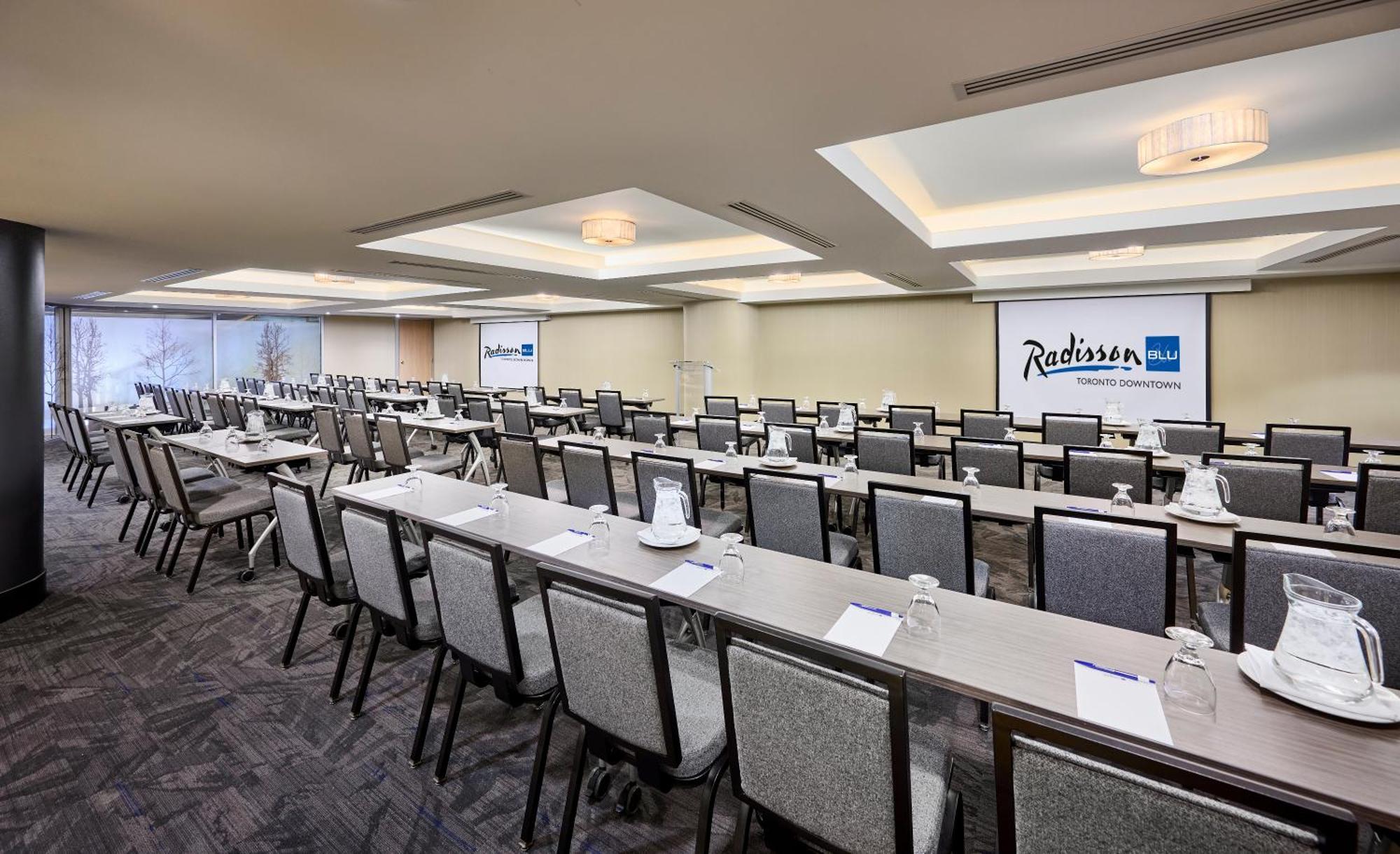Radisson Blu Toronto Downtown Ξενοδοχείο Εξωτερικό φωτογραφία